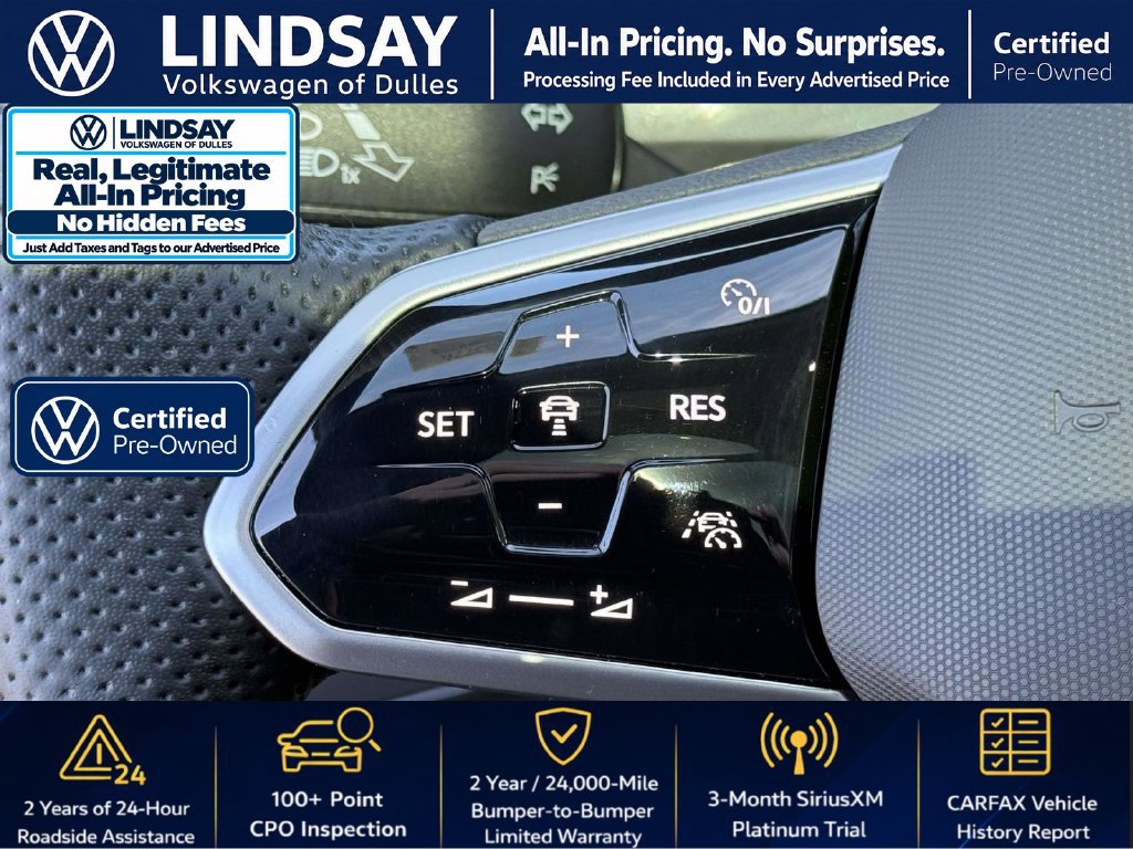 Used 2023 Volkswagen Tiguan SE R-Line FWD image 23