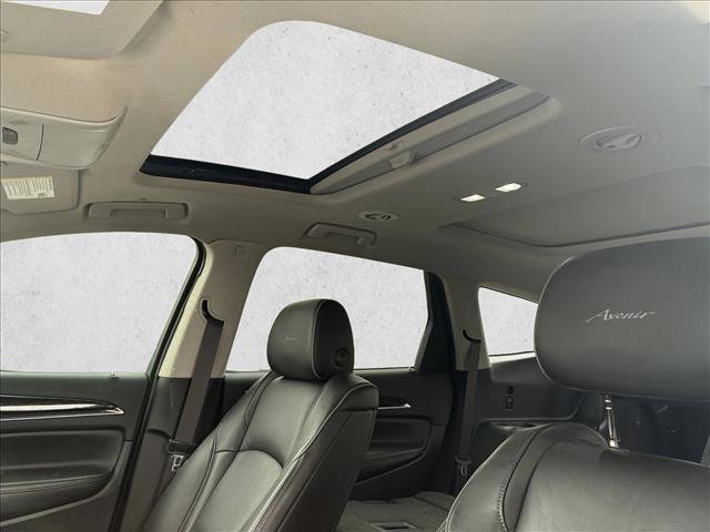 Used 2021 Buick Enclave Avenir w/ Avenir Technology Package image 19