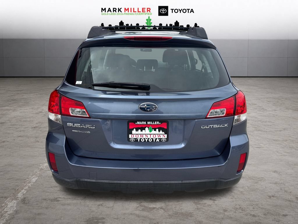 Used 2014 Subaru Outback 2.5i AWD/4WD image 4
