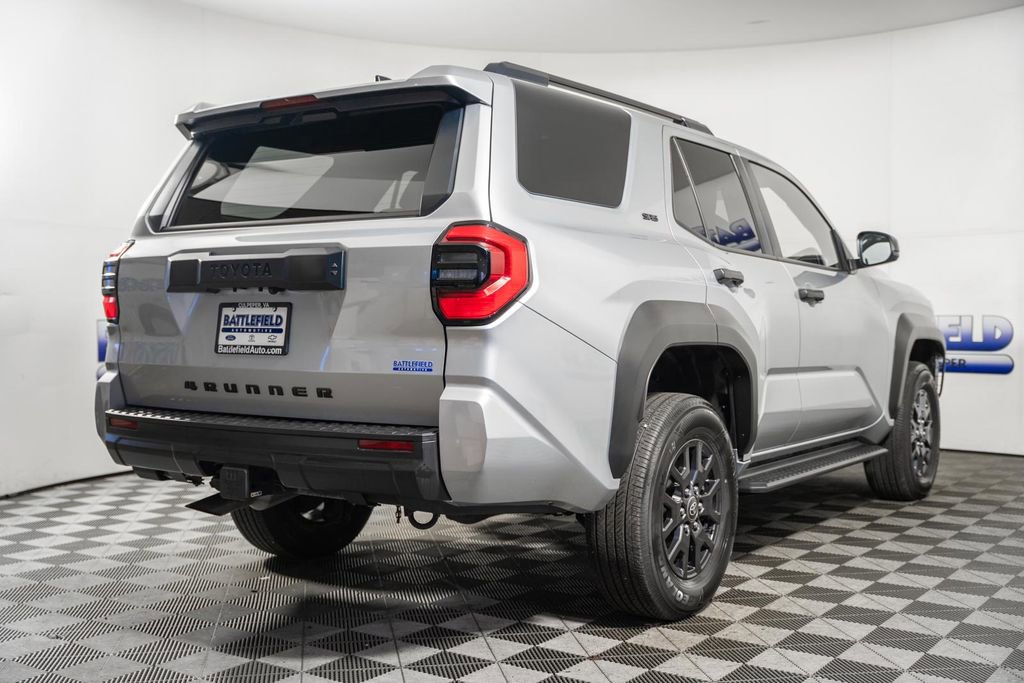 Certified 2025 Toyota 4Runner SR5 AWD/4WD image 6