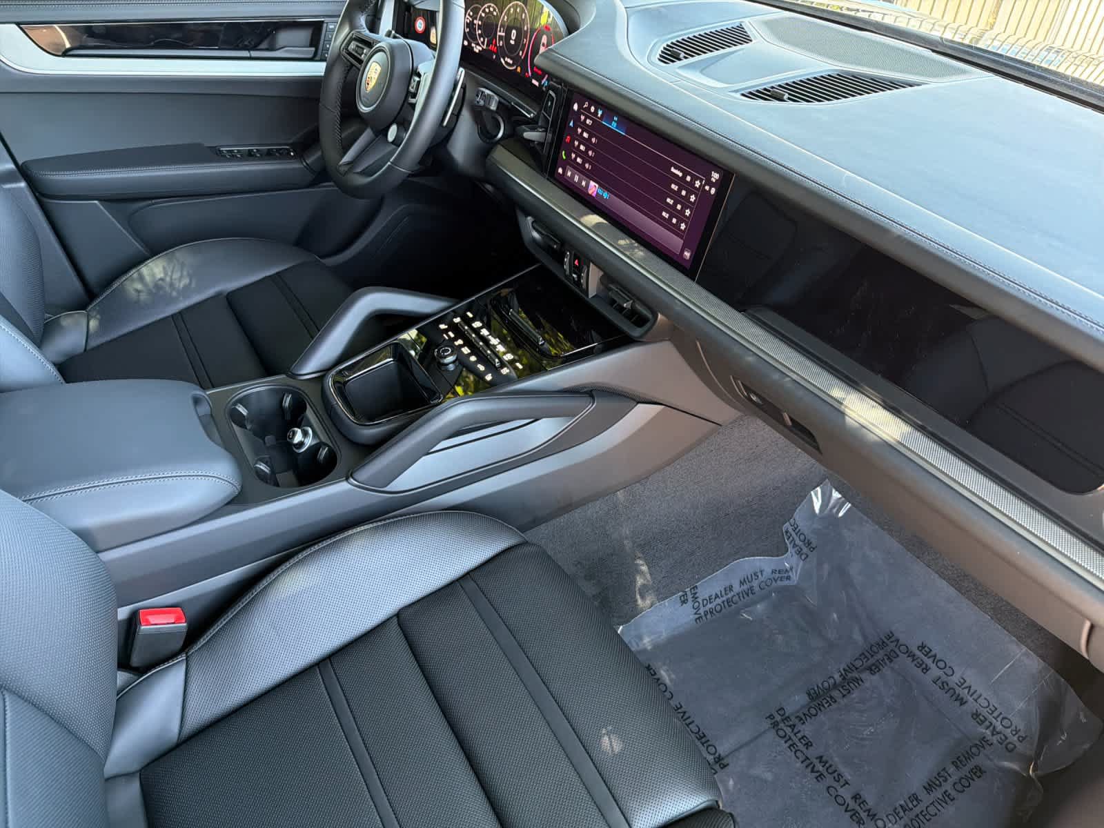 New 2026 Porsche Cayenne AWD/4WD image 17