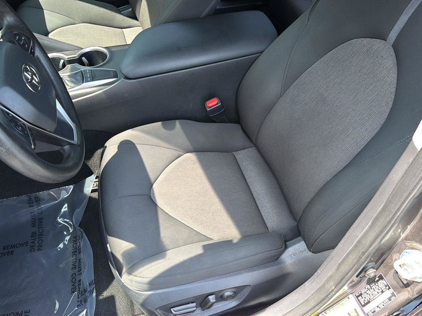 Used 2024 Toyota Camry LE FWD image 27