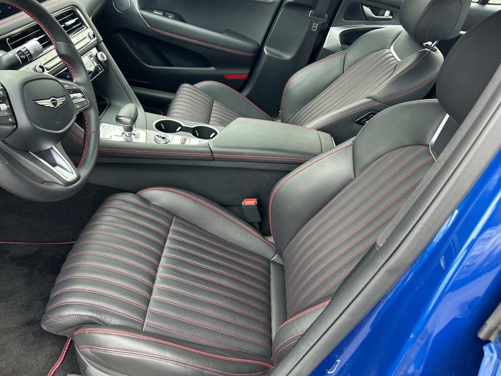 Used 2025 Genesis G70 3.3T Advanced image 15