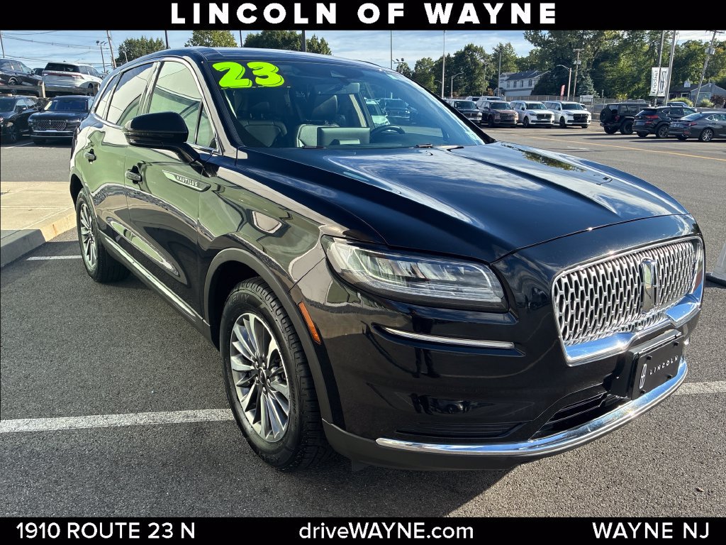 Certified 2023 Lincoln Nautilus AWD w/ Premium Package image 10