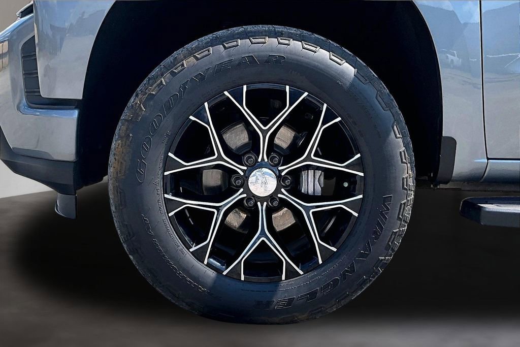 Used 2020 Chevrolet Silverado 1500 RST AWD/4WD image 33