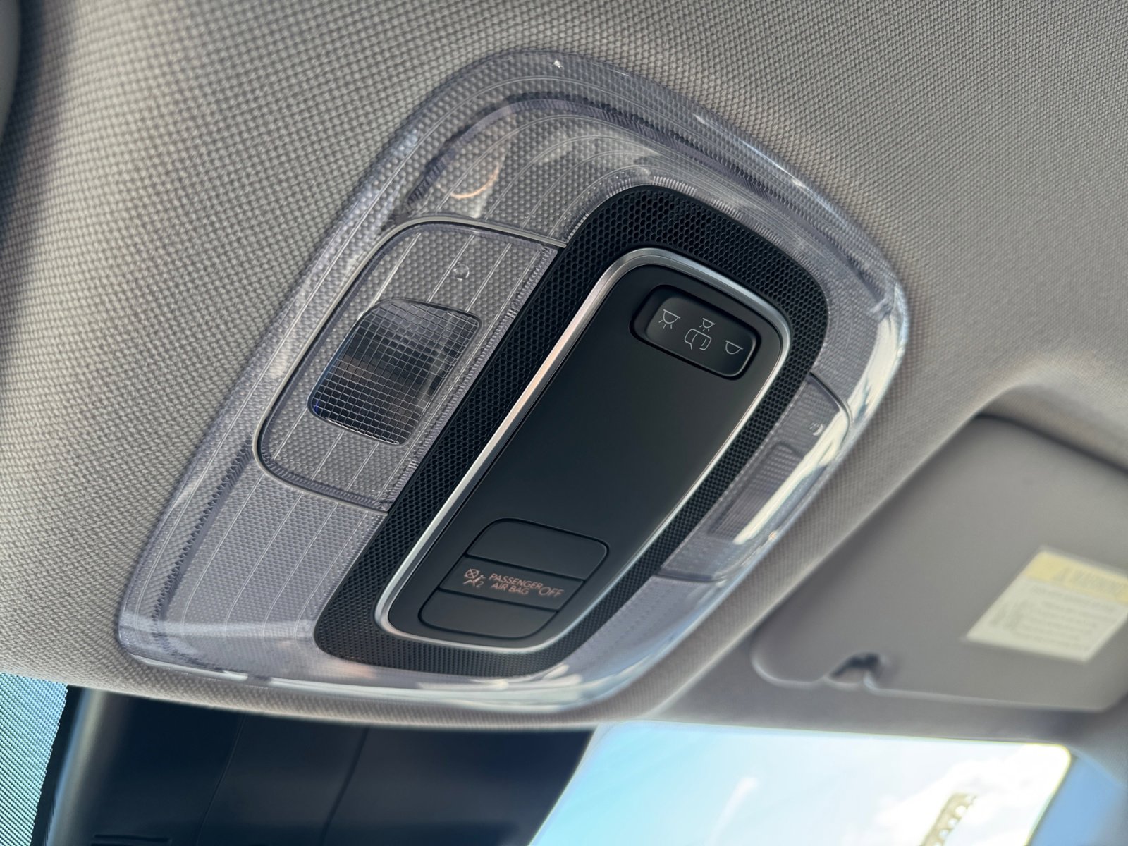 New 2025 Hyundai Elantra SE image 16