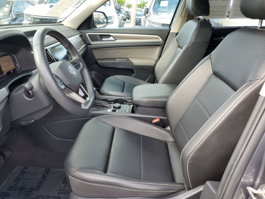 Used 2023 Volkswagen Atlas SEL image 17