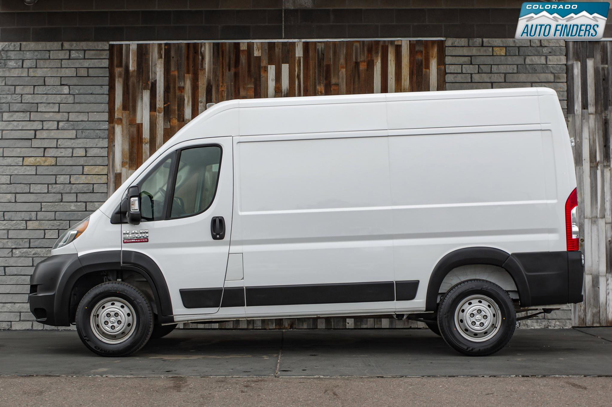Used 2020 RAM ProMaster 2500 FWD image 3