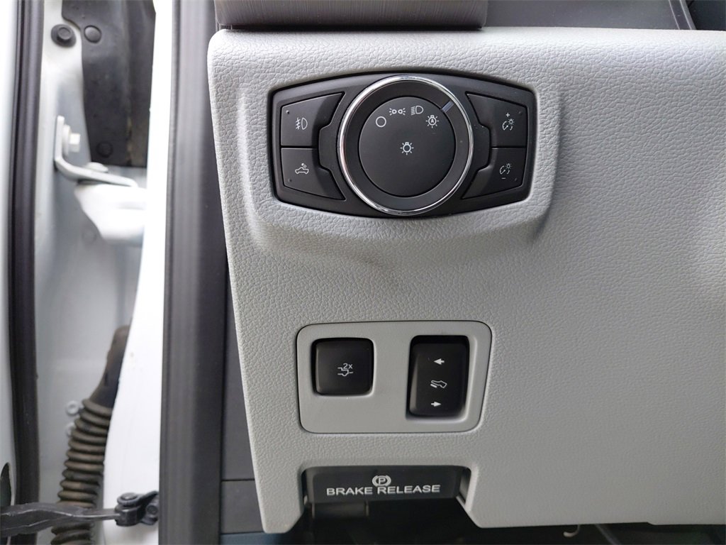 Used 2022 Ford F350 Limited image 30