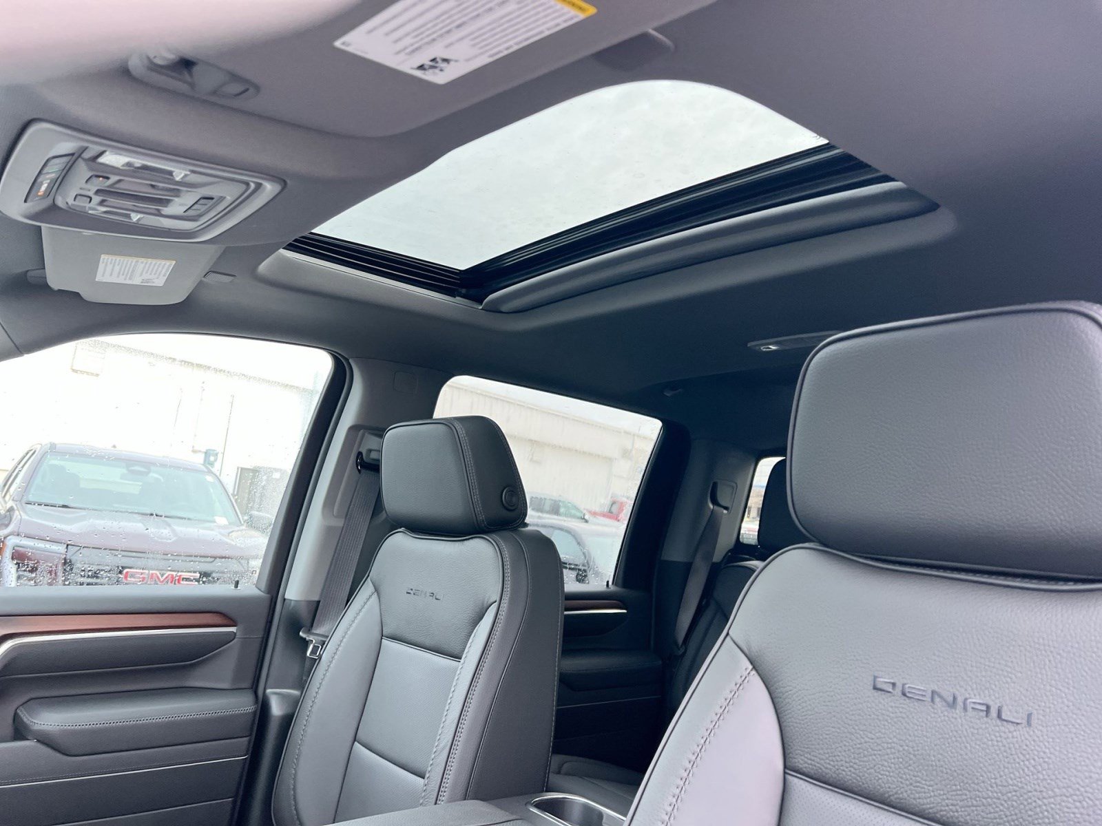 New 2026 GMC Sierra 3500 Denali w/ Denali Reserve Package image 21