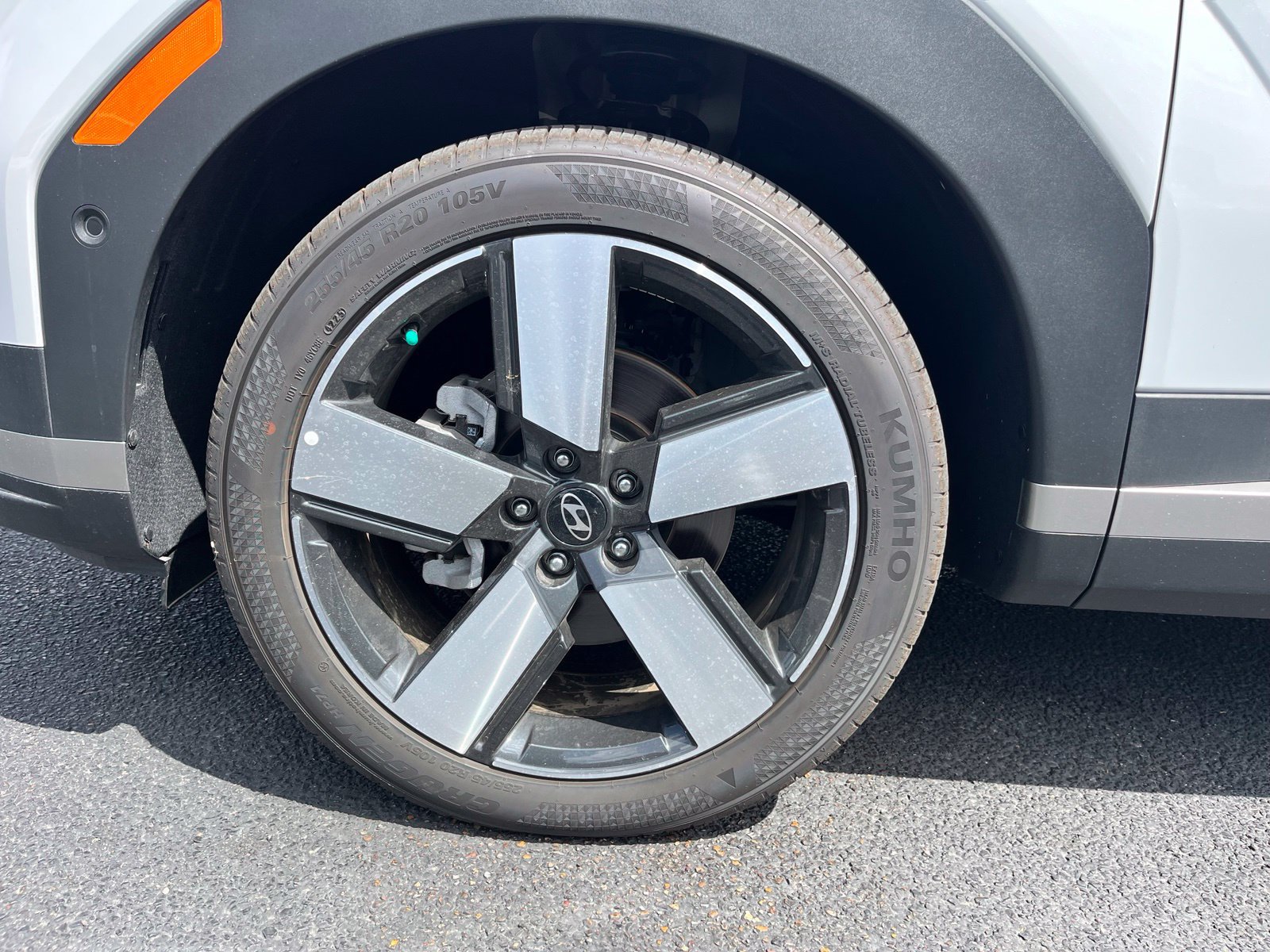 New 2026 Hyundai Santa Fe Limited FWD image 7