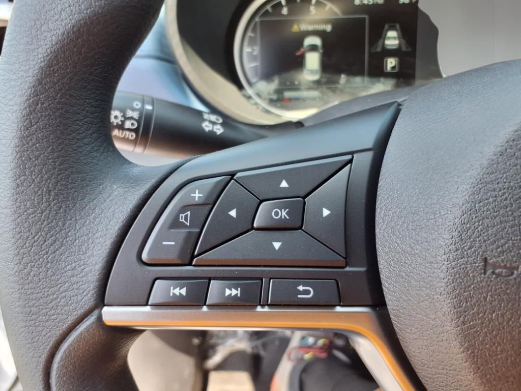 New 2025 Nissan Versa SV w/ Trunk Package image 15