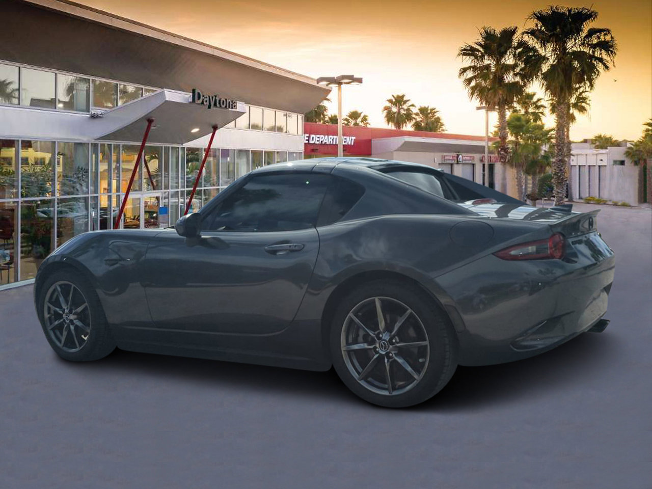 Used 2018 MAZDA MX-5 Miata RF Grand Touring image 5