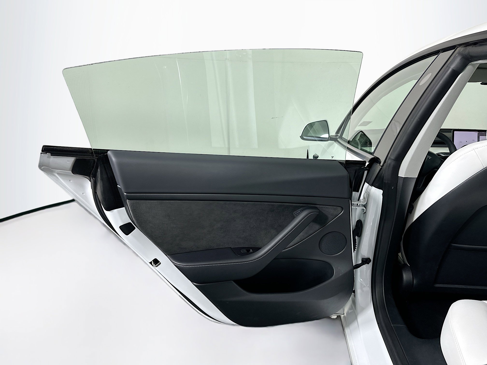 Used 2023 Tesla Model 3 Standard Range RWD image 26