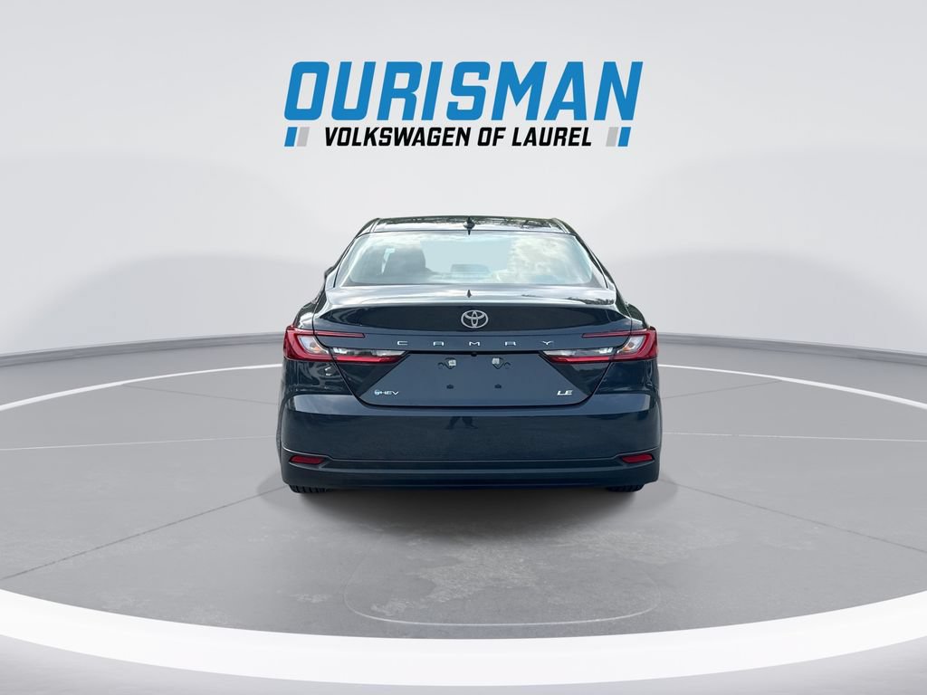Used 2025 Toyota Camry LE w/ Convenience Package FWD image 7
