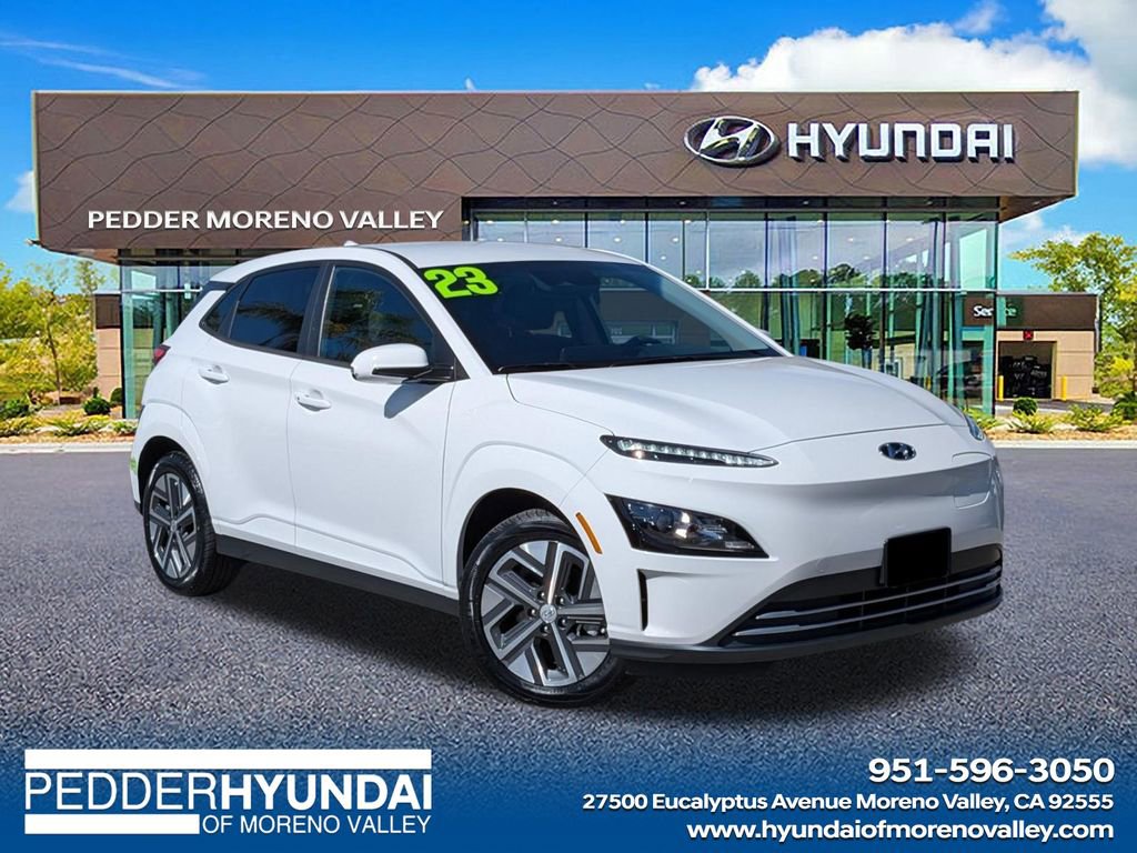 Certified 2023 Hyundai Kona SE w/ Cargo Package image 1
