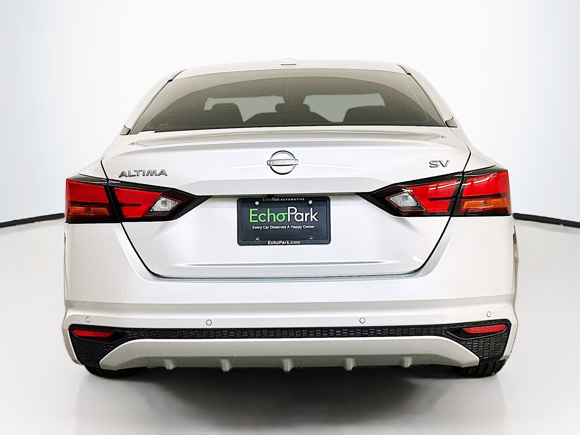 Used 2024 Nissan Altima 2.5 SV FWD image 7