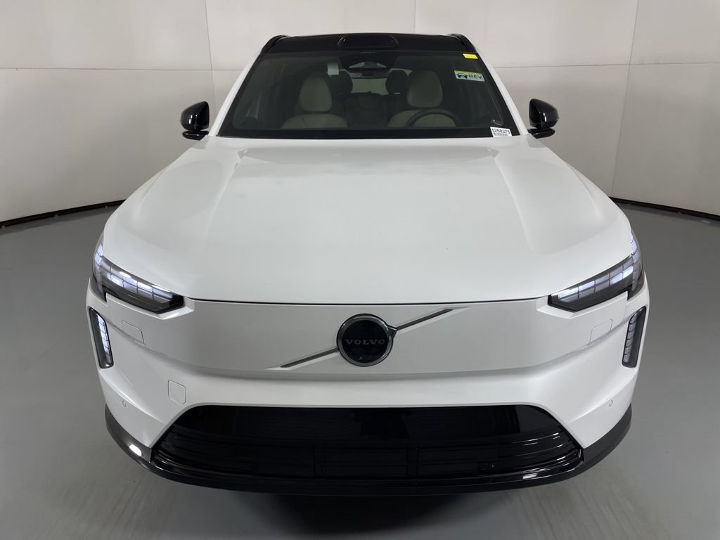 Used 2025 Volvo EX90 Plus AWD/4WD image 3