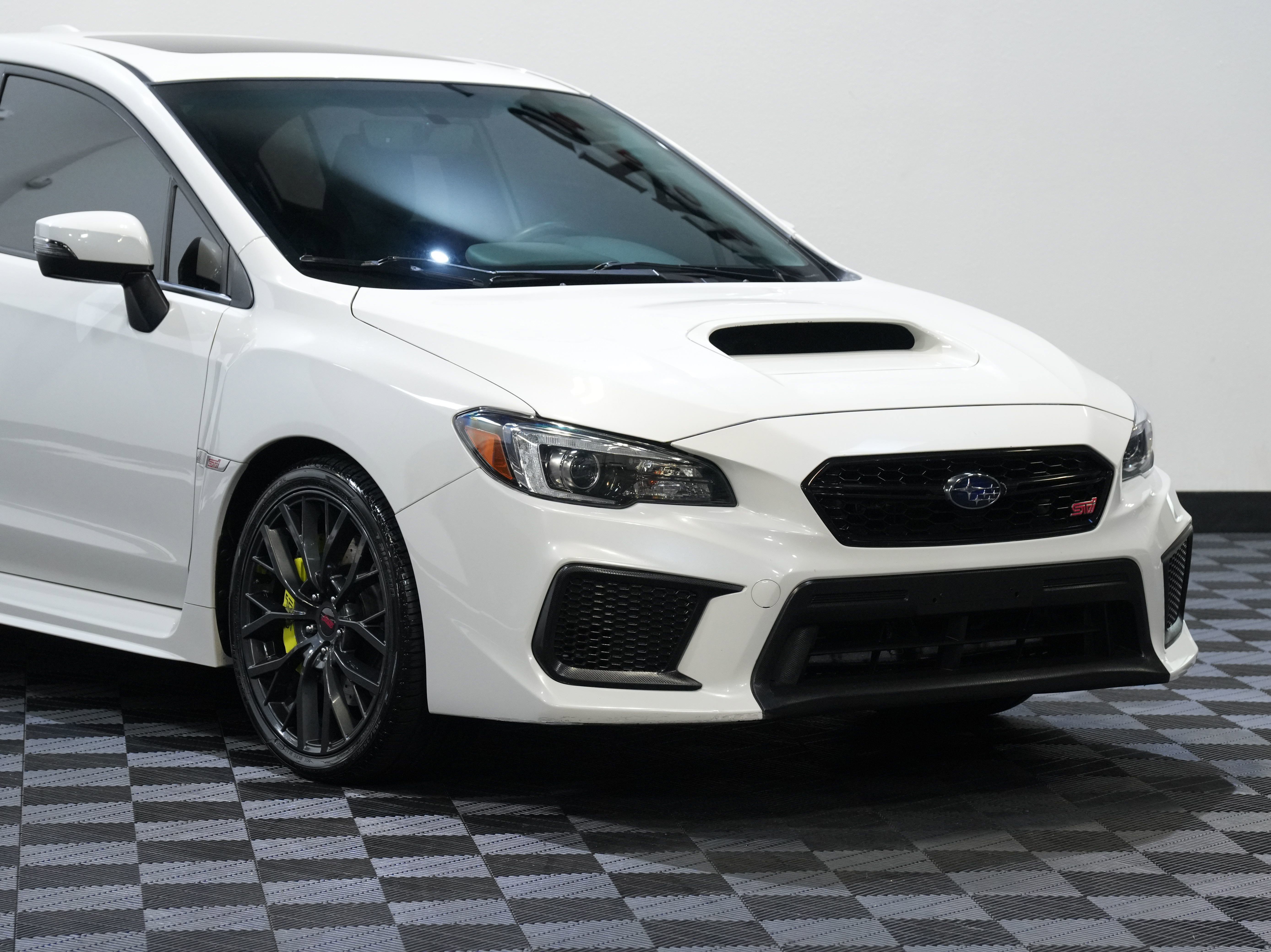 Used 2019 Subaru WRX STI Limited w/ Popular Package #3 image 9