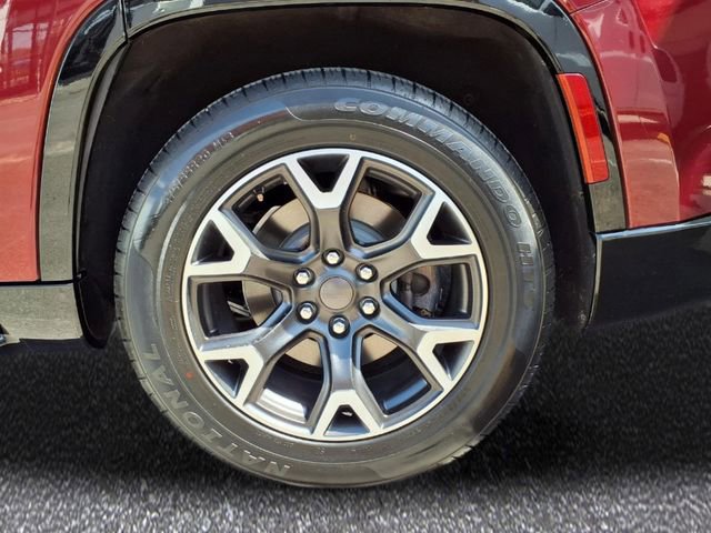 Used 2024 Jeep Wagoneer Series III image 6