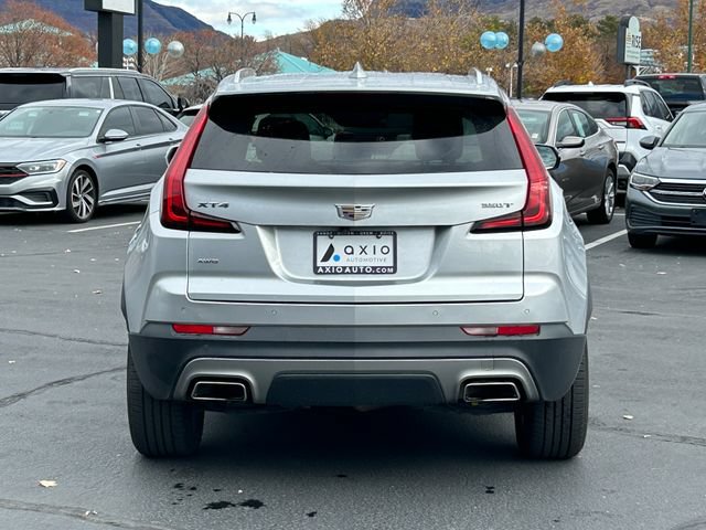 Used 2022 Cadillac XT4 Premium Luxury w/ Safety Alert Package AWD/4WD image 4