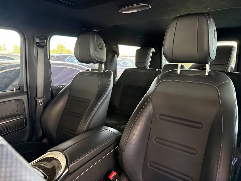 Used 2025 Mercedes-Benz G 550 image 3