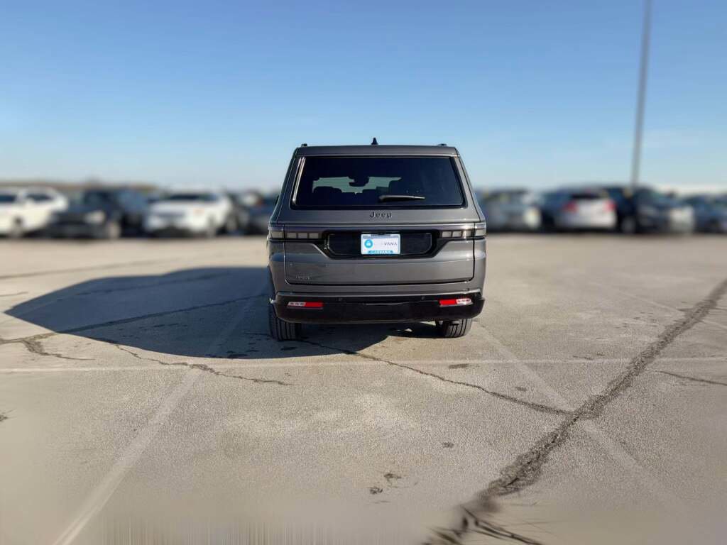 New 2026 Jeep Grand Wagoneer L Limited image 10