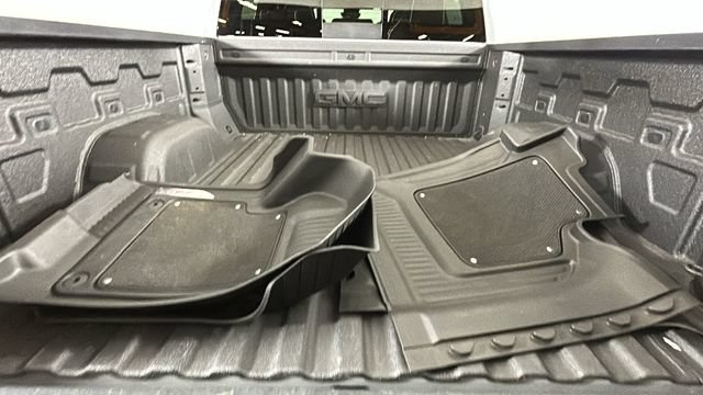 Used 2025 GMC Sierra 1500 AT4X AWD/4WD image 28