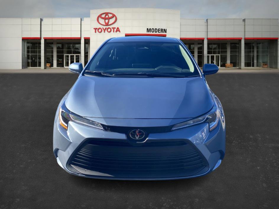Certified 2025 Toyota Corolla LE image 2