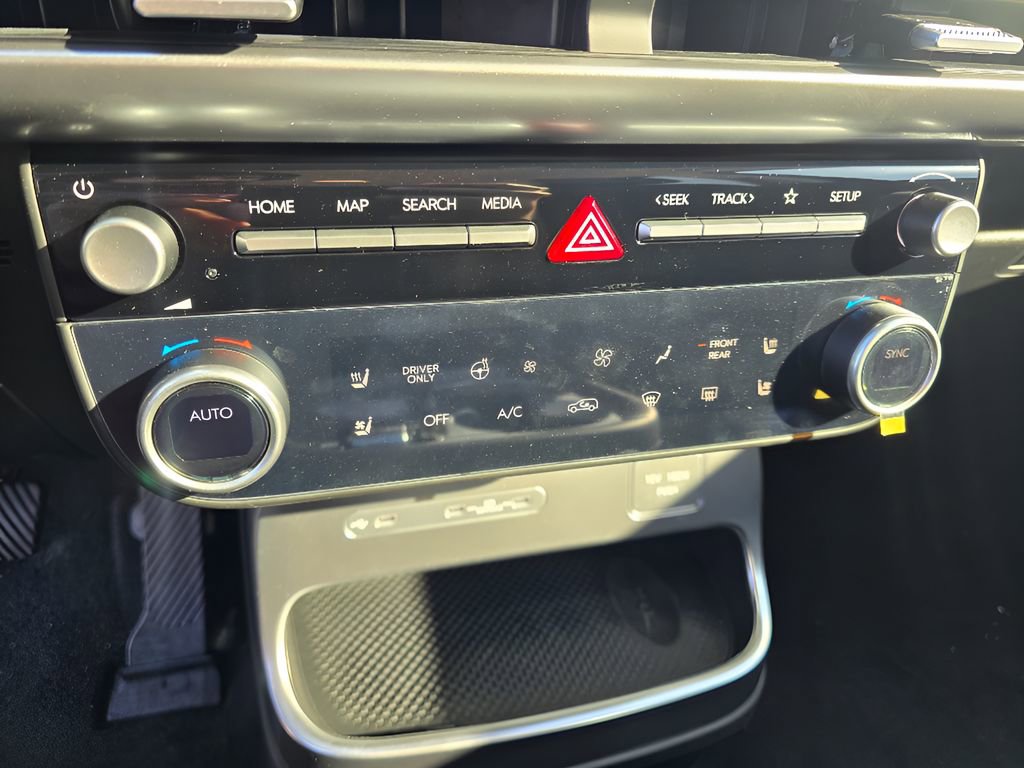 New 2026 Hyundai Ioniq 9 SEL image 21