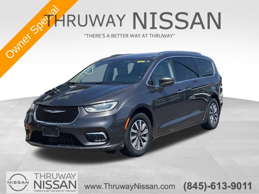 Used 2021 Chrysler Pacifica Touring-L