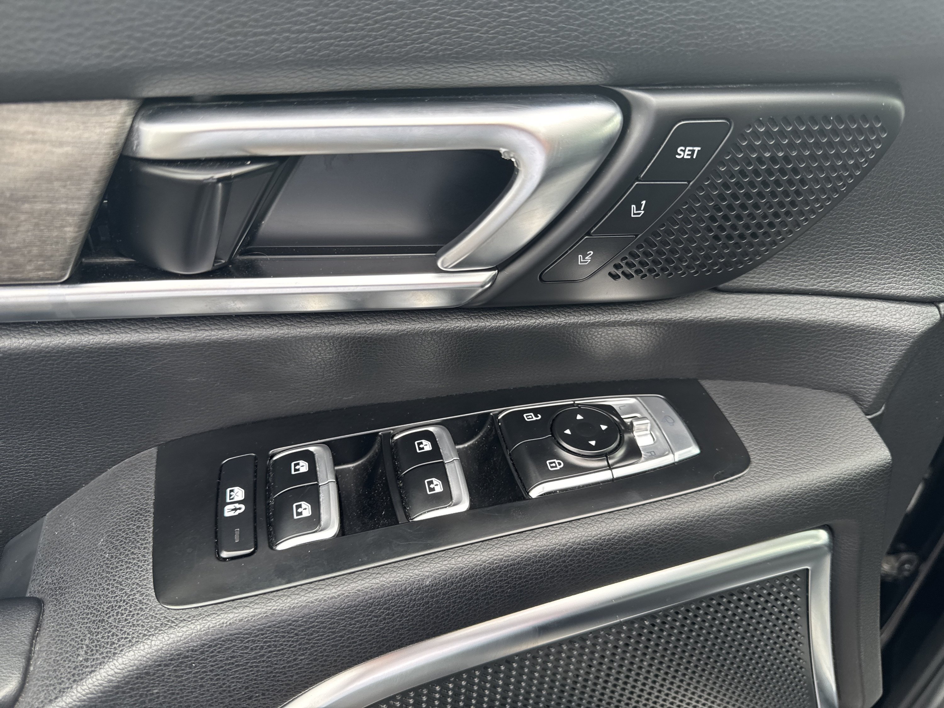 Used 2022 Kia Telluride SX AWD/4WD image 14