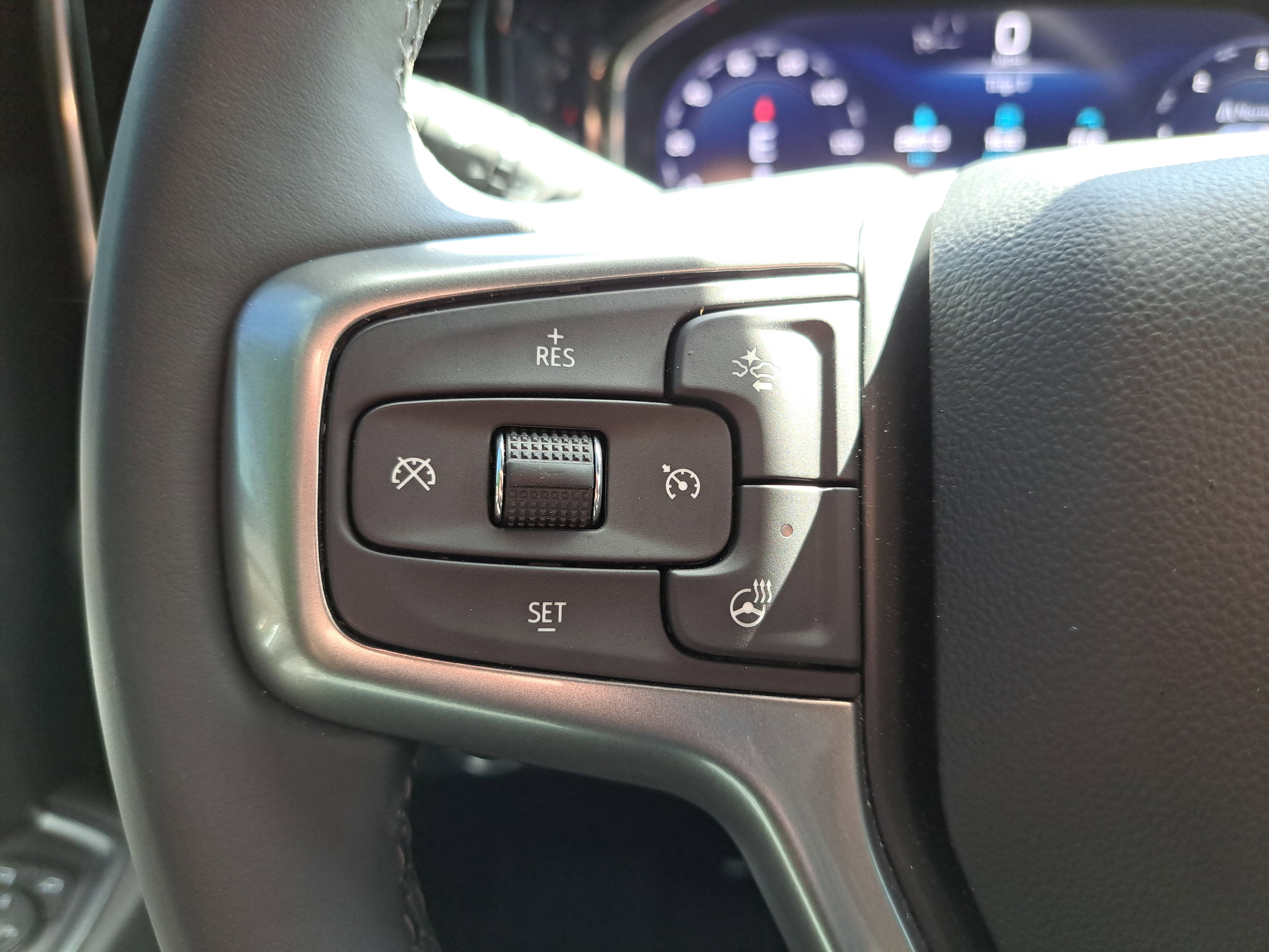 Used 2025 Chevrolet Silverado 1500 LT w/ All Star Edition Plus image 17