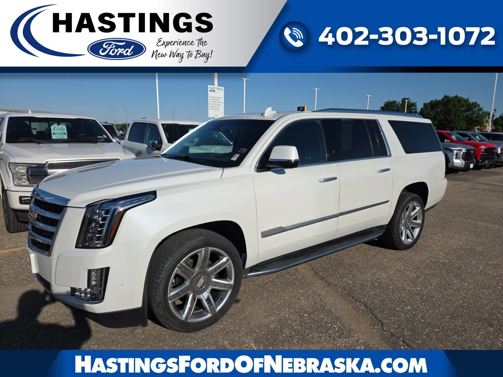Used 2020 Cadillac Escalade ESV Premium Luxury AWD/4WD image 1