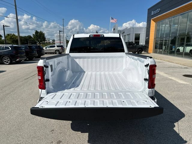 New 2027 RAM 1500 Laramie w/ Laramie Preferred Package AWD/4WD image 11