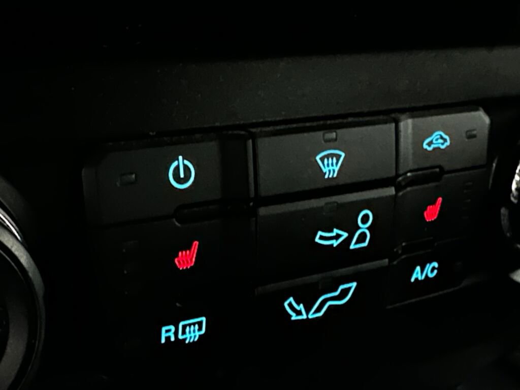 Used 2018 Ford F150 XLT w/ Equipment Group 302A Luxury image 17