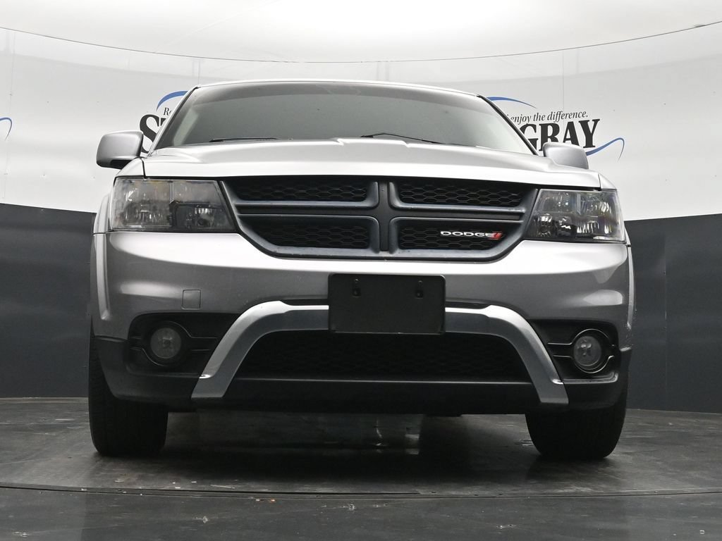 Used 2018 Dodge Journey Crossroad w/ Nav & Sun Group FWD image 18