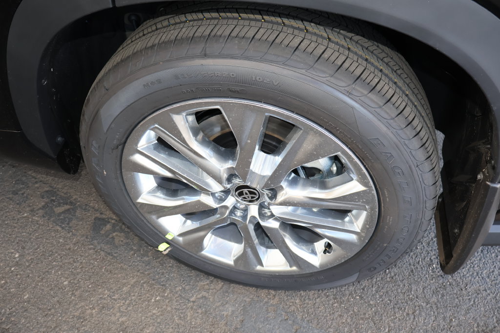 New 2026 Toyota Highlander Limited AWD/4WD image 68