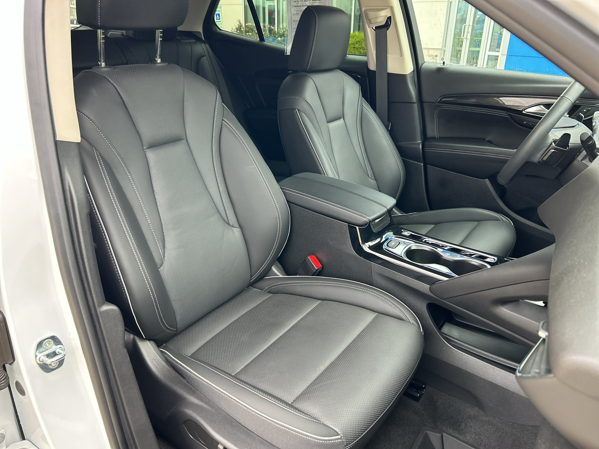 Used 2023 Buick Envision Essence AWD/4WD image 20