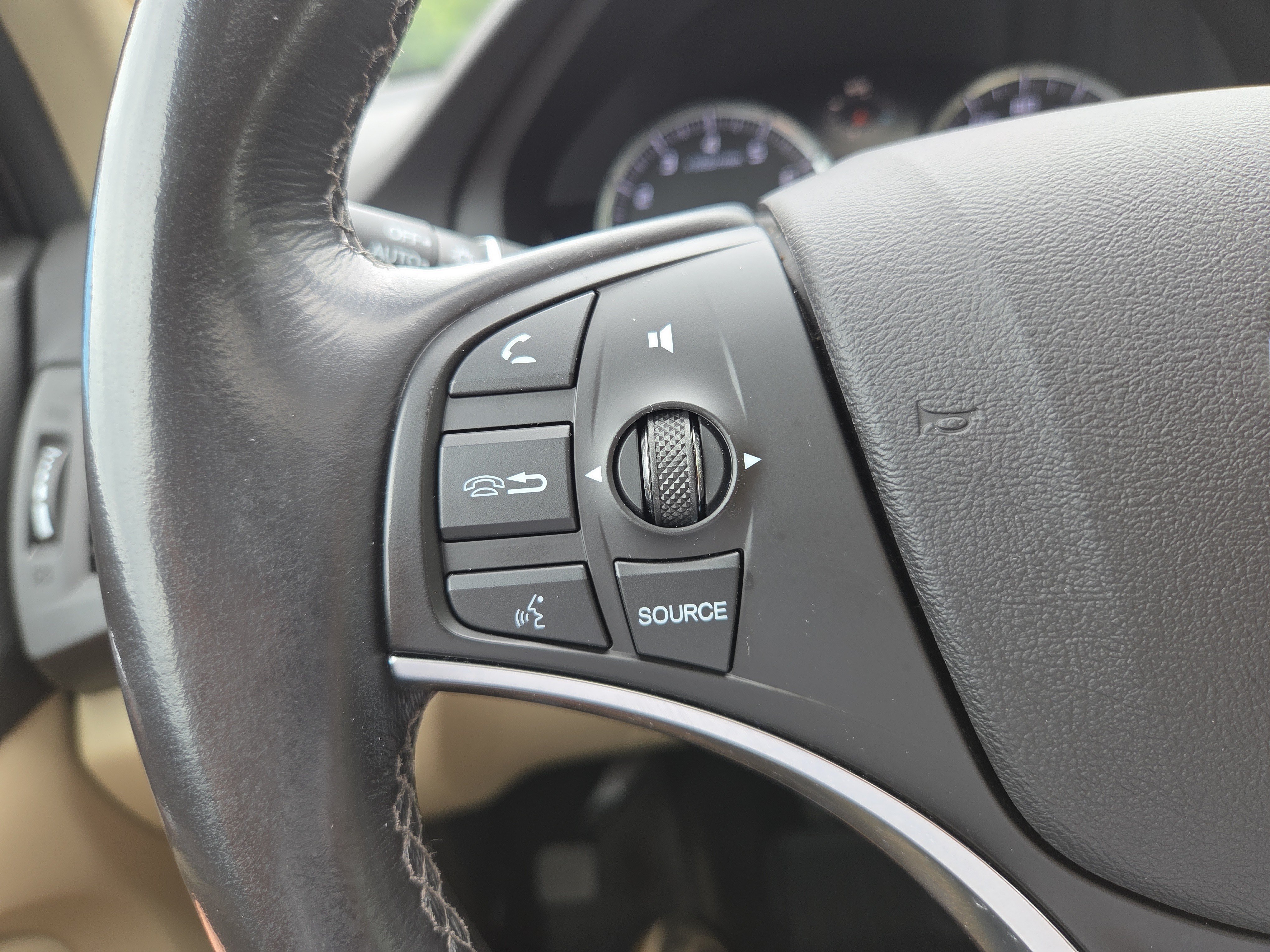 Used 2016 Acura MDX FWD w/ Technology Package image 13