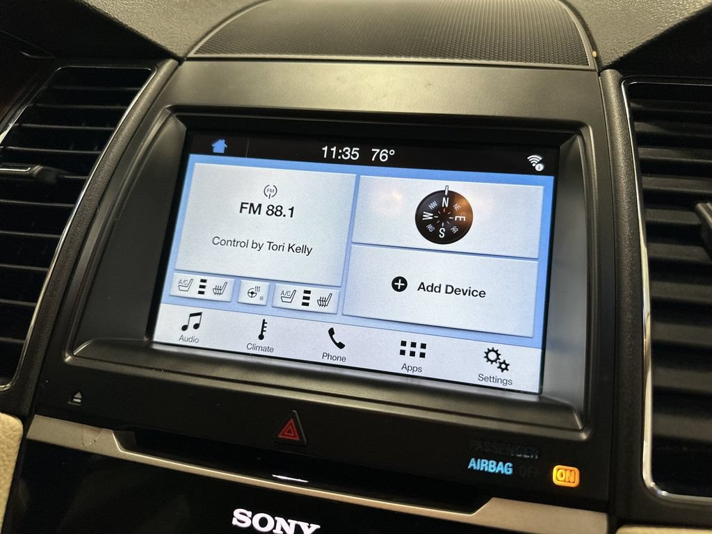 Used 2016 Ford Taurus Limited w/ Equipment Group 301A FWD image 20