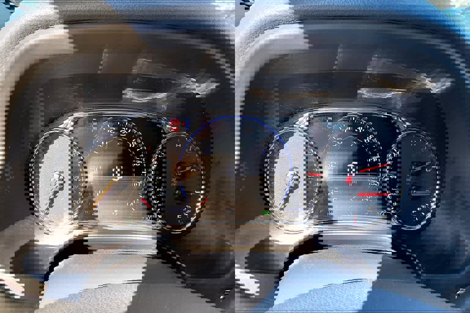 Used 2022 GMC Acadia Denali w/ Denali Ultimate Package image 22