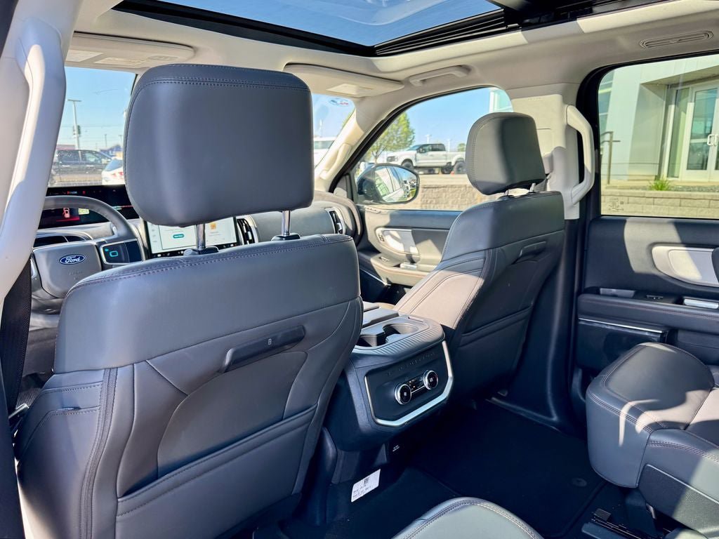 Certified 2025 Ford Expedition Max Active AWD/4WD image 15