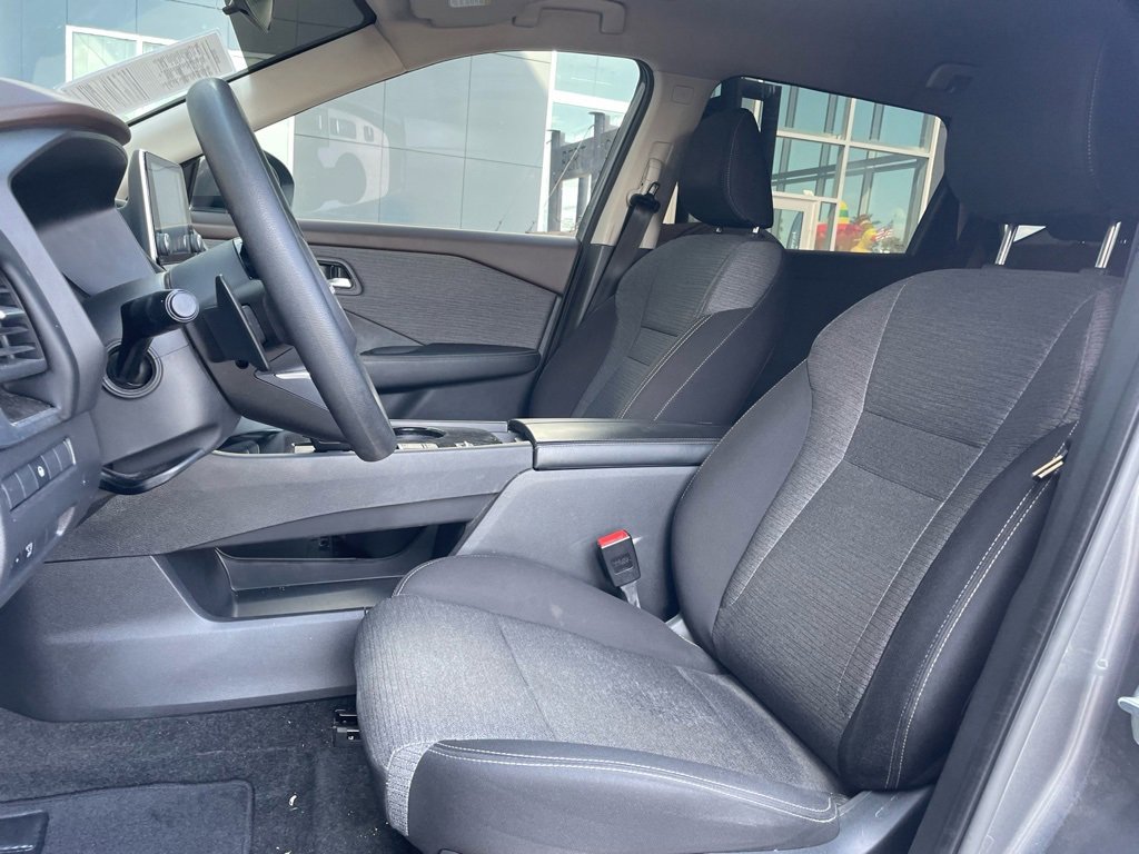 Certified 2023 Nissan Rogue SV image 10