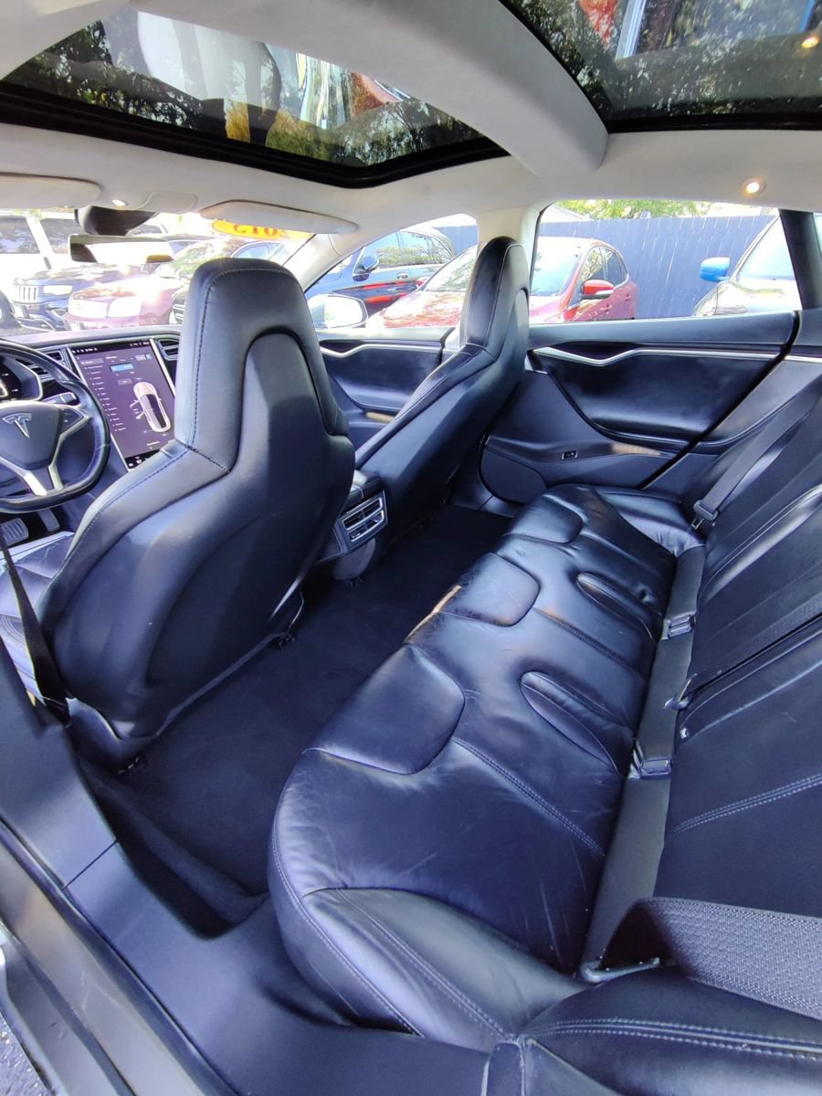Used 2015 Tesla Model S 85D AWD/4WD image 26