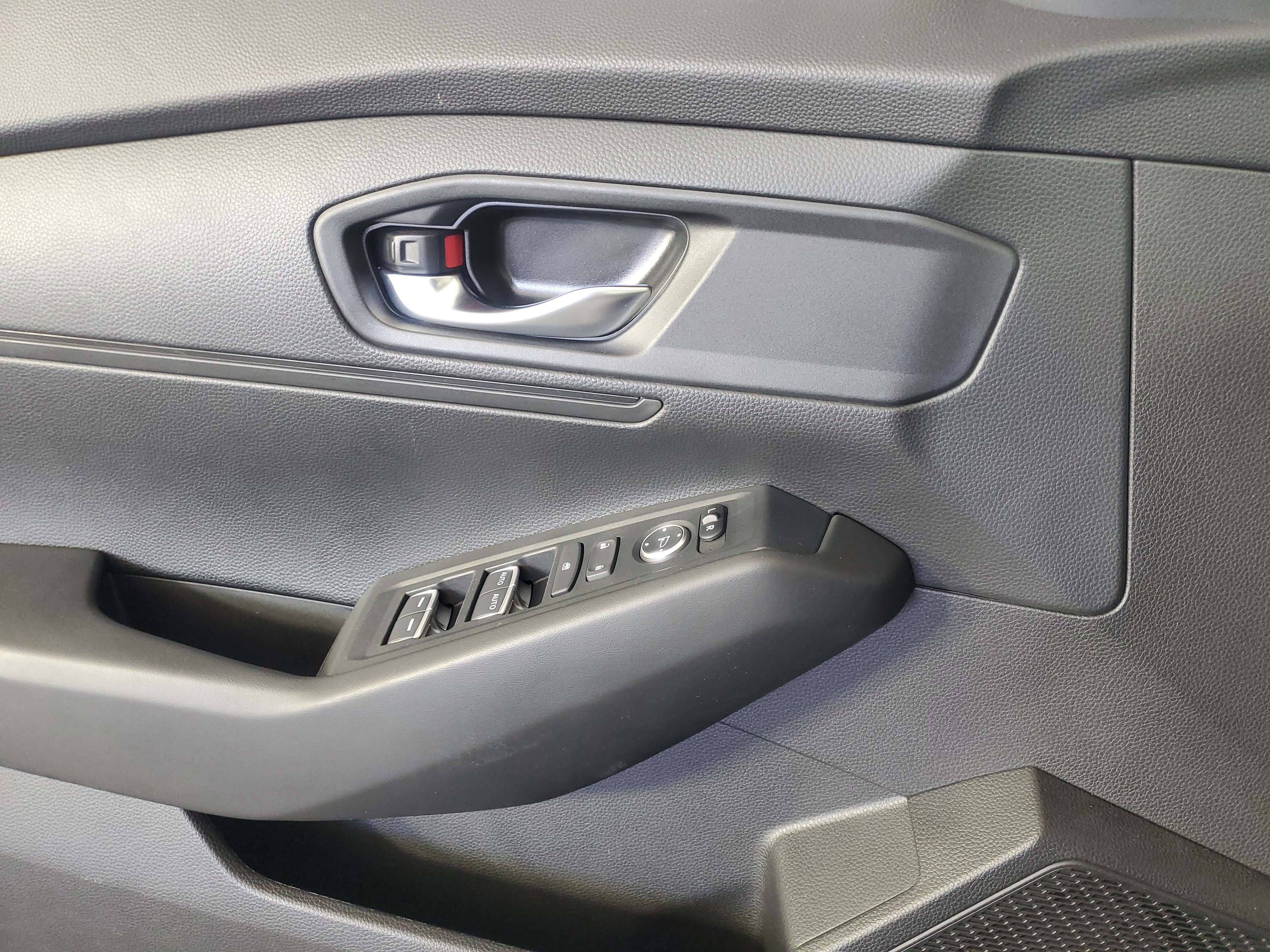 Certified 2023 Honda Accord LX image 28