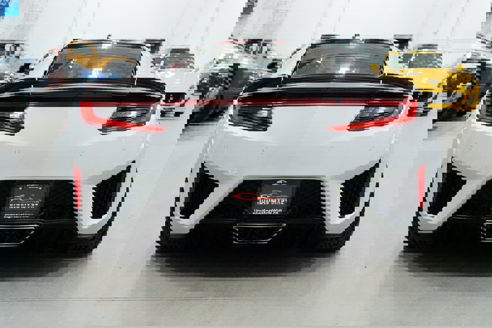 Used 2017 Acura NSX image 5