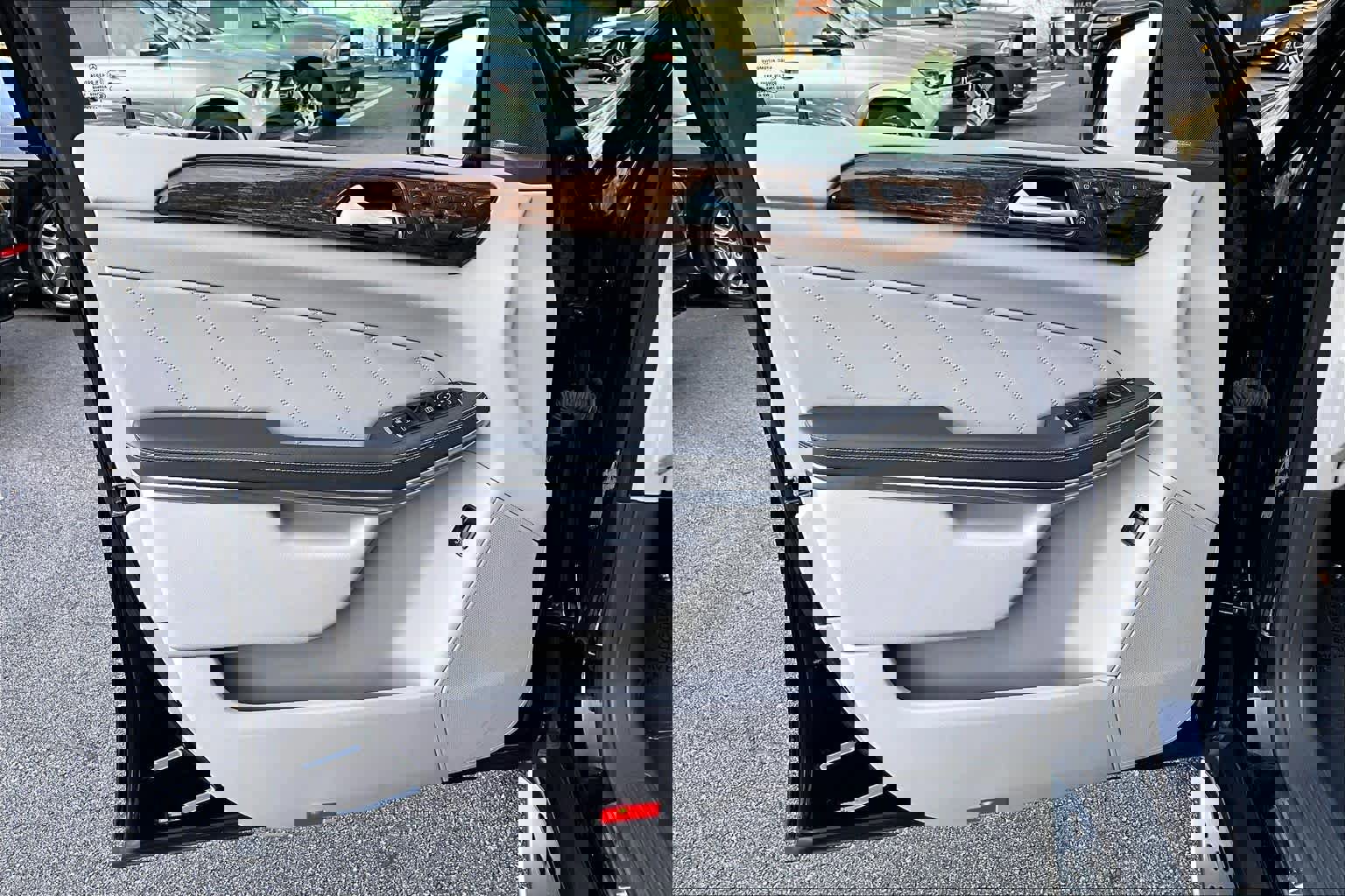 Used 2014 Mercedes-Benz GL 350 BlueTEC 4MATIC image 22