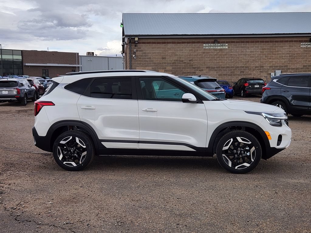 New 2026 Kia Seltos SX AWD/4WD image 2