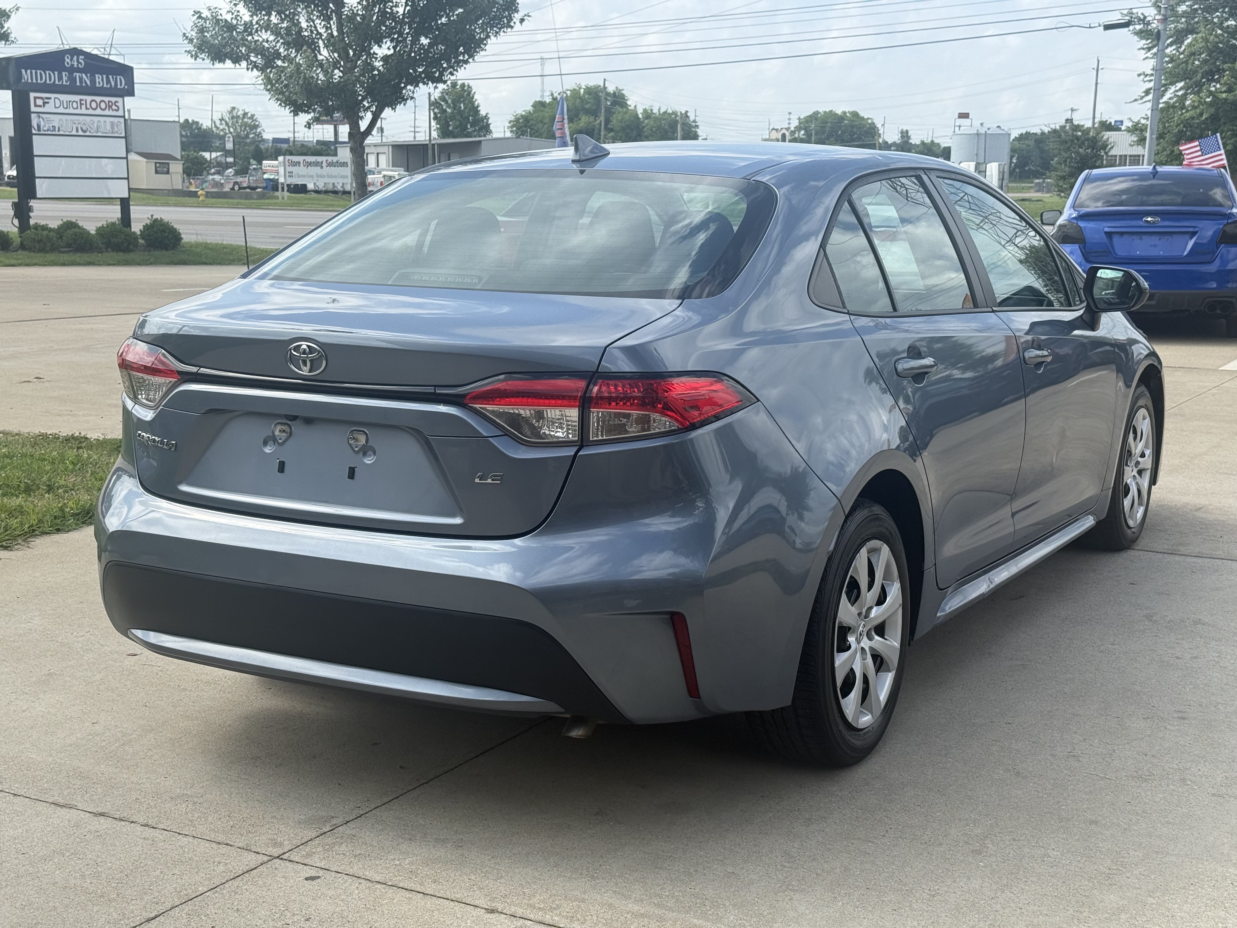 Used 2021 Toyota Corolla LE FWD image 7